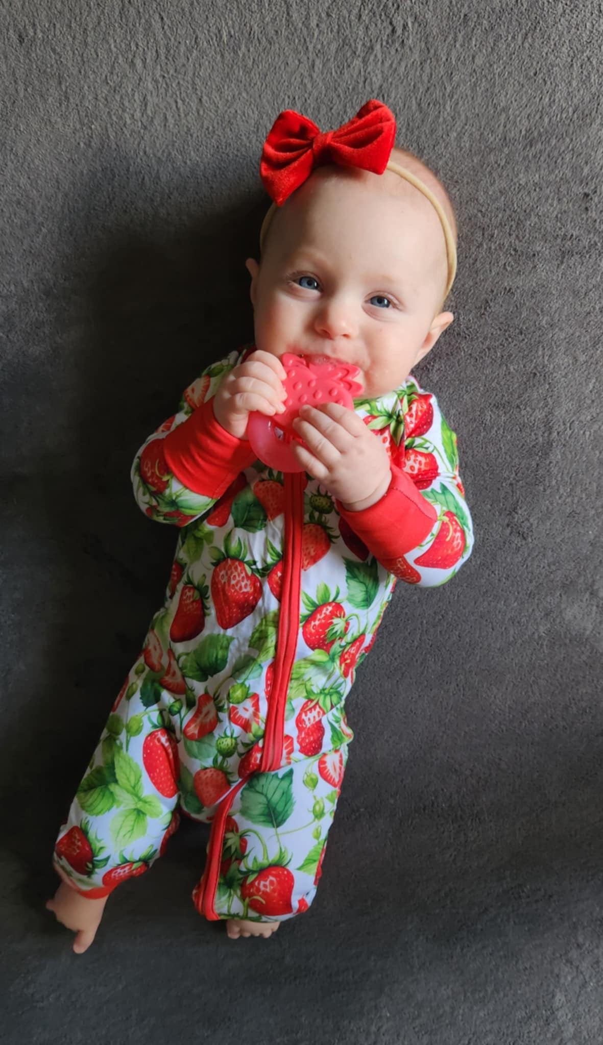 Long sleeve bamboo Zip up Romper strawberry